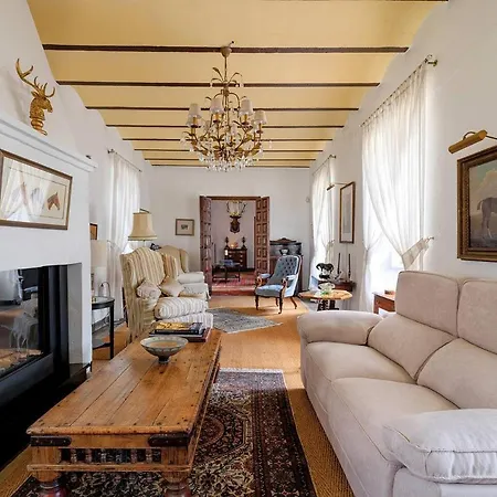 Villa Historical Charming Cortijo Antequera Exclusive *
